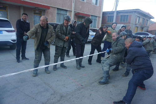 北山矿开展员工拔河比赛(图7)