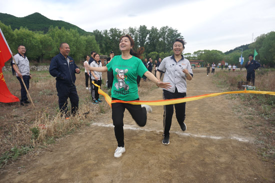 新华钼业“感恩金达 爱我家园”职工健身接力长跑圆满结束(图11)
