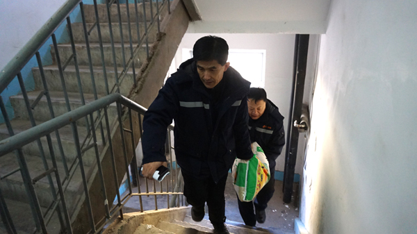 新华钼业走访慰问暖人心 浓浓关怀显真情(图1)