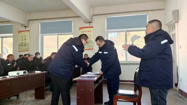 起步即冲刺 | 北山矿火力全开稳步启动生产(图4)