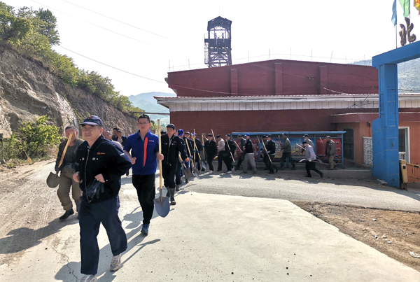 新华钼业2023年尾矿库综合应急救援演练圆满成功(图11) 2-2305160U022V8.jpg