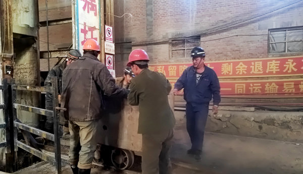 新华钼业用拼搏奋斗向祖国母亲74岁生日献礼！(图7)